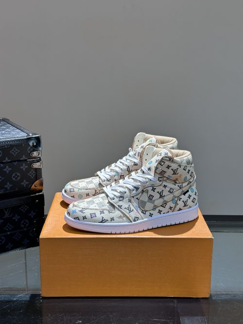 Replica Nike Shoes 16OR356 - Image 3