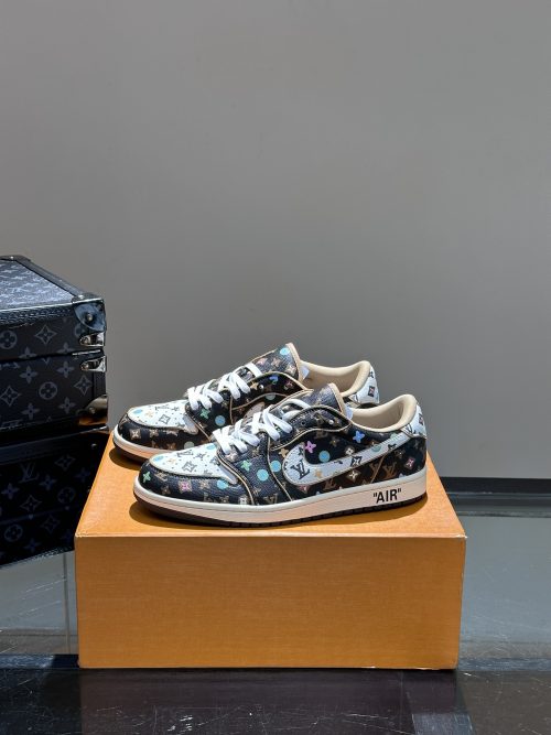 Replica Nike Shoes 16OR355 - Image 3
