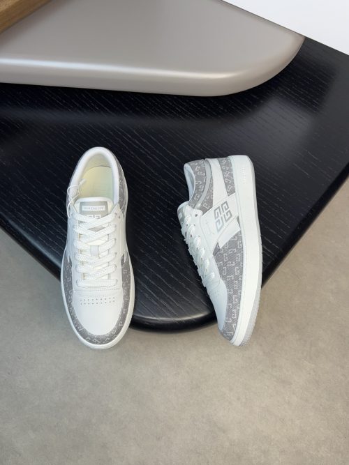 Replica Givenchy Shoes 16OR723 - Image 2