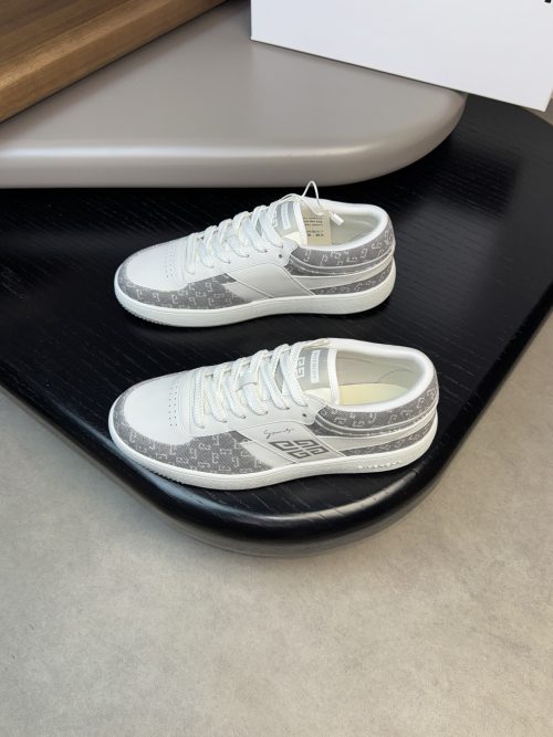 Replica Givenchy Shoes 16OR723 - Image 3