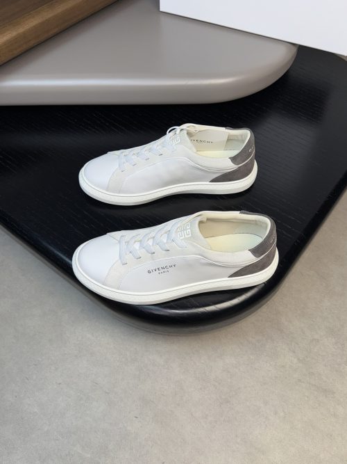 Replica Givenchy Shoes 16OR720 - Image 3