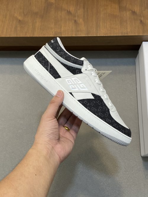 Replica Givenchy Shoes 16OR625 - Image 4