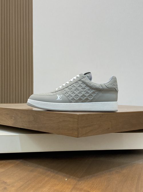 Replica Lv Shoes 16OR620 - Image 2