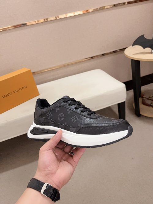 Replica Lv Shoes 16OR433 - Image 4