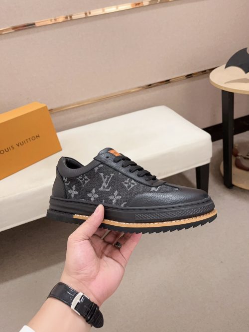 Replica Lv Shoes 16OR430 - Image 4