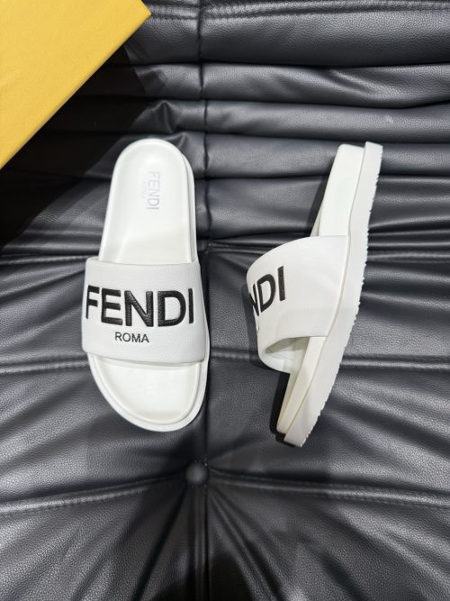 Replica Fendi Shoes 16OR711 - Image 2