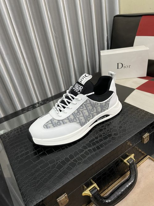 Replica Dior Shoes 16OR482