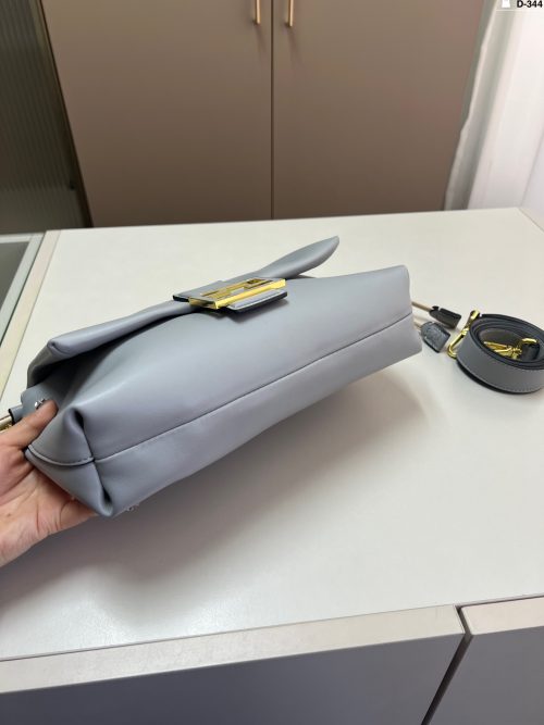 FashionReps Bags Fendi Bag - Image 3