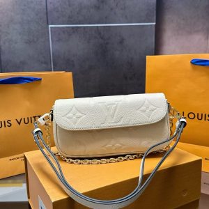 FashionReps Bags LouisVuitton Bag
