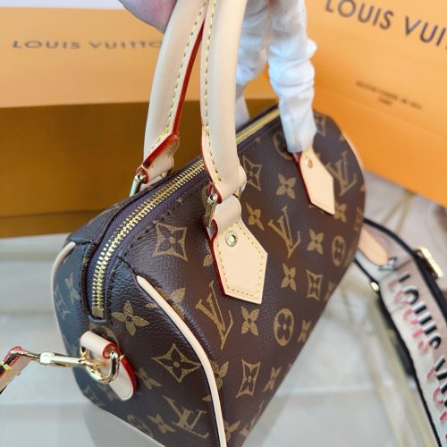 FashionReps Bags LouisVuitton Bag - Image 4