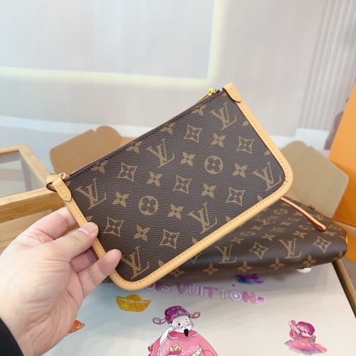 FashionReps Bags LouisVuitton Bag - Image 4