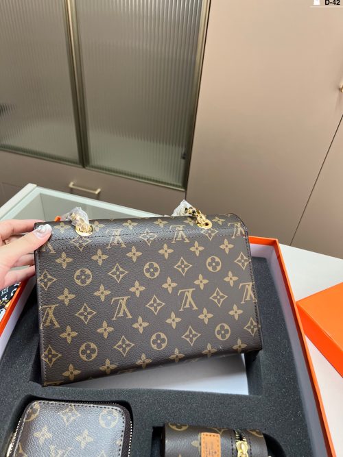 FashionReps Bags LouisVuitton Bag - Image 4