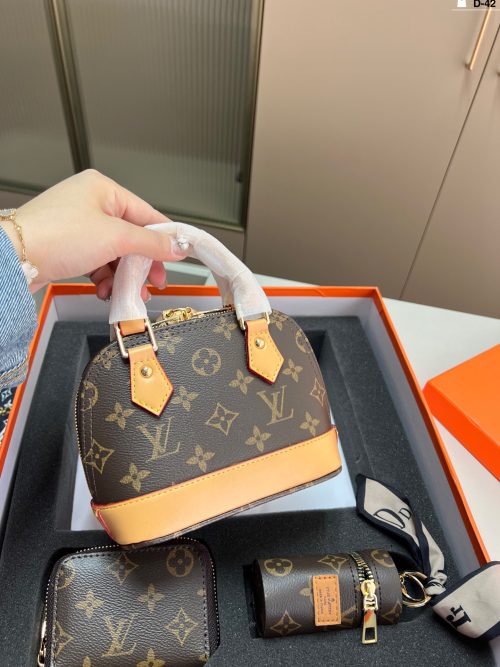 FashionReps Bags LouisVuitton Bag - Image 4