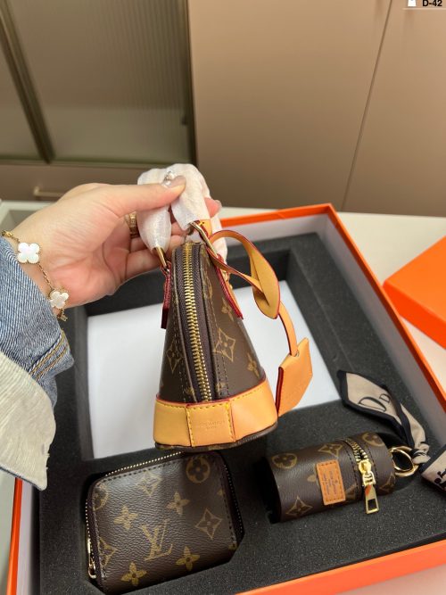 FashionReps Bags LouisVuitton Bag - Image 2