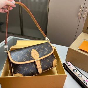 FashionReps Bags LouisVuitton Bag