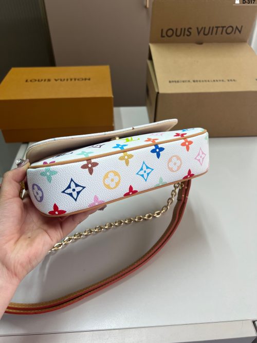 FashionReps Bags LouisVuitton Bag - Image 3
