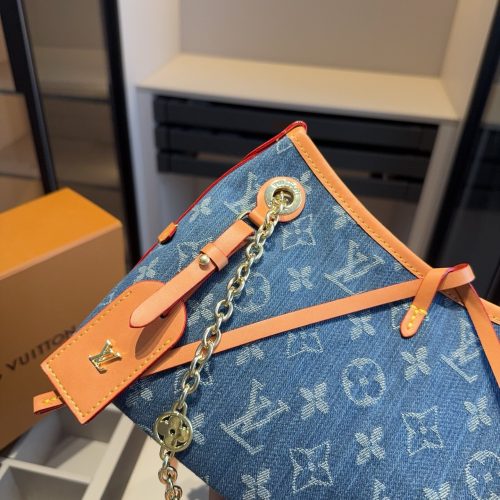 FashionReps Bags LouisVuitton Bag - Image 4