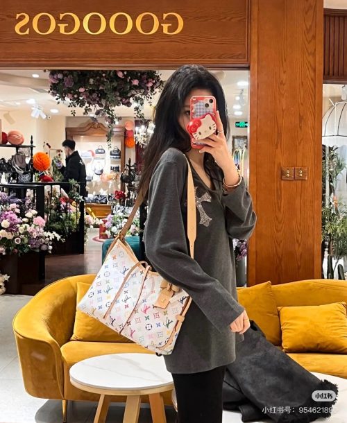 FashionReps Bags LouisVuitton Bag - Image 3