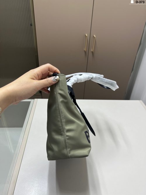 Fashionreps Burberry Bag 18KE0806 - Image 2