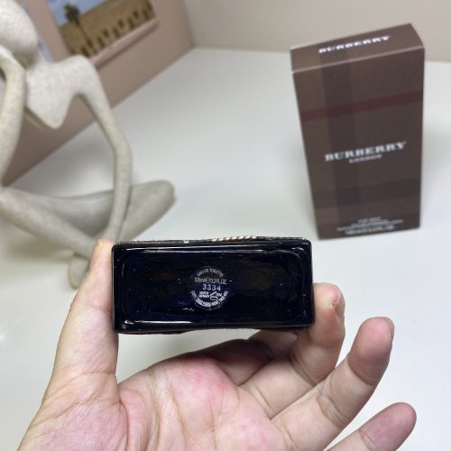 Fashionreps Burberry  Fragrance PR926 - Image 3