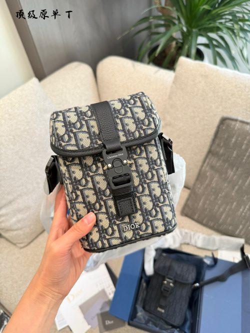 Fashionreps Dior Bag 18KE0581 - Image 4