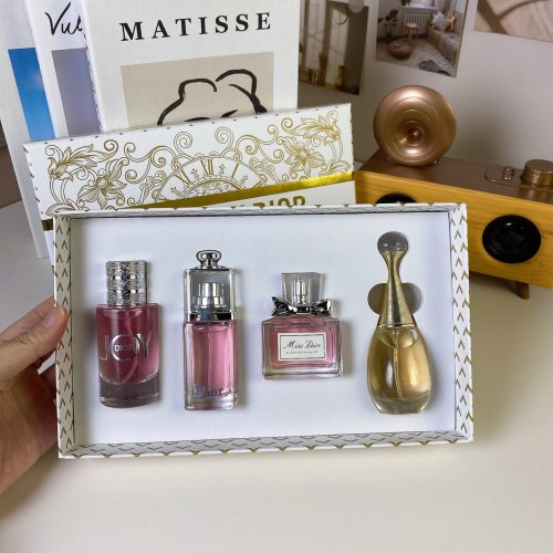 Fashionreps Dior  Fragrance PR697 - Image 4