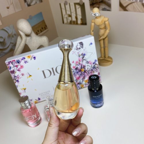 Fashionreps Dior  Fragrance PR713 - Image 4
