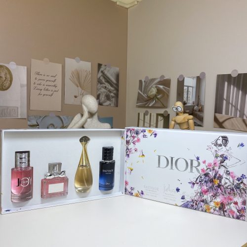 Fashionreps Dior  Fragrance PR713