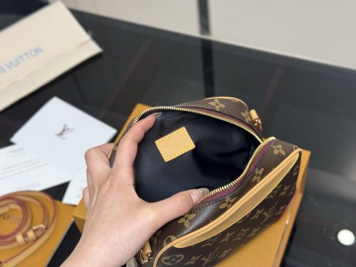 Fashionreps LouisVuitton Bag 18KE0601 - Image 4