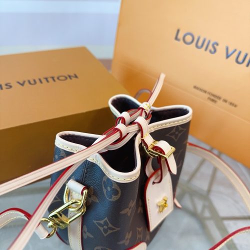 Fashionreps LouisVuitton Bag 18KE0661 - Image 4