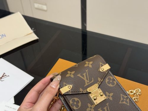 Fashionreps LouisVuitton Bag 18KE0712 - Image 3