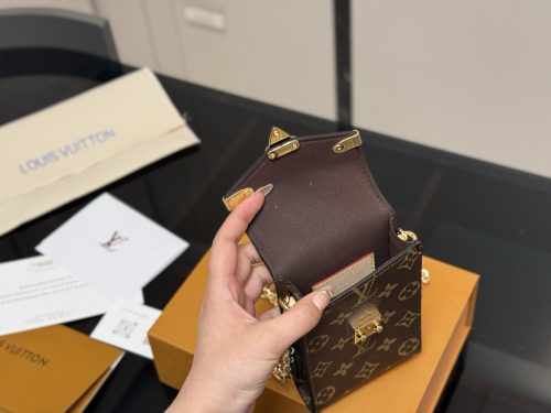Fashionreps LouisVuitton Bag 18KE0712 - Image 4