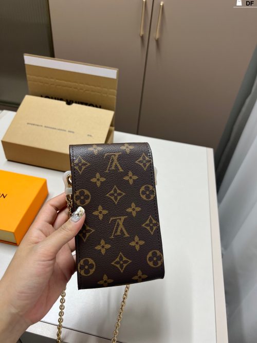 Fashionreps LouisVuitton Bag 18KE0714 - Image 4