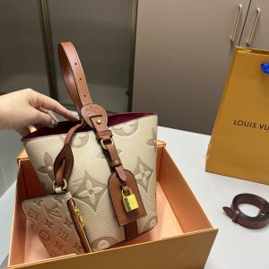 Fashionreps LouisVuitton Bag 18KE0753
