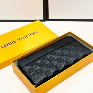 Fashionreps LouisVuitton Bag 18KE0836