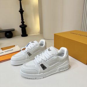 Fashionreps LouisVuitton Shoes 18KE0518