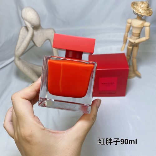 Fashionreps Prada Fragrance PR648 - Image 4