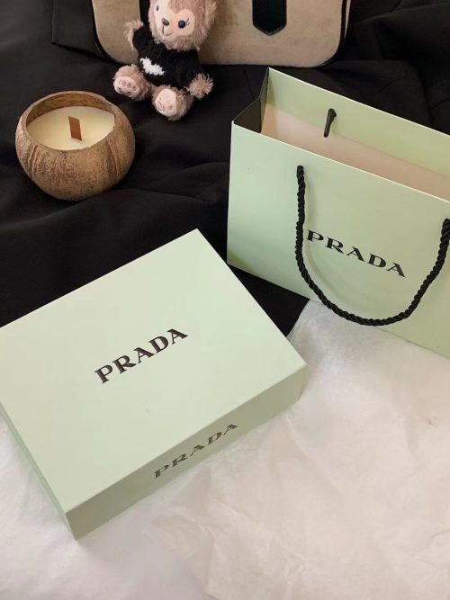 Fashionreps Prada Fragrance PR816