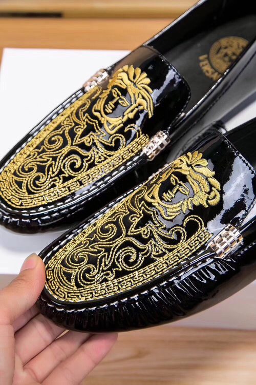 Fashionreps Versace Shoes 18KE0452 - Image 3
