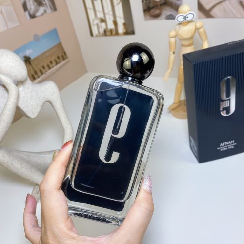 Fashionreps Yves Saint Laurent  Fragrance PR882 - Image 4