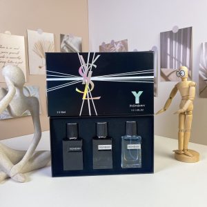 Fashionreps Yves Saint Laurent Fragrance PR886